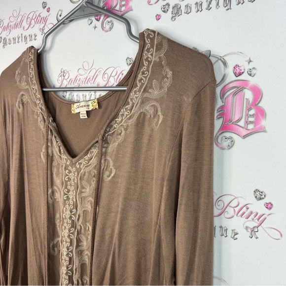 Araza dress or long top lace detail floral Chic Brown Embroidered Tunic Top - Picture 4 of 13